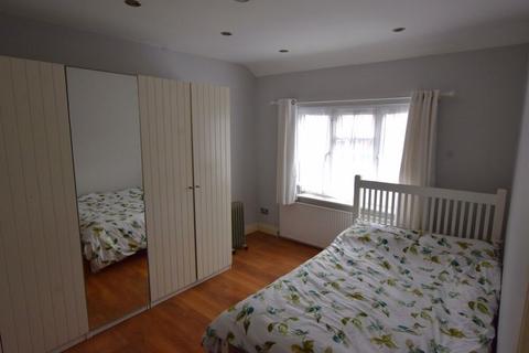 58 Walton Drive, Harrow, HA1 4XA