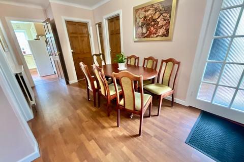 4 bedroom detached house for sale, Holdenhurst Avenue, Bournemouth