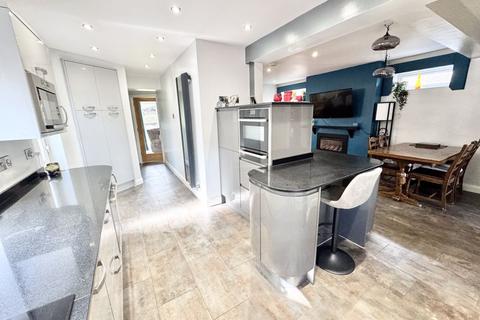 4 bedroom detached house for sale, Parsonwood Hill, Coalville LE67