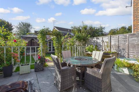 3 bedroom semi-detached house for sale, Snapes Road, Storrington, West Sussex