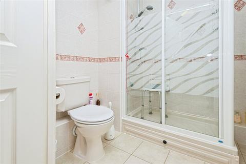 2 bedroom apartment for sale, Ladybower Court, Glossop SK13