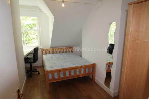 10 bedroom house to rent, 239 Derby Road, Lenton