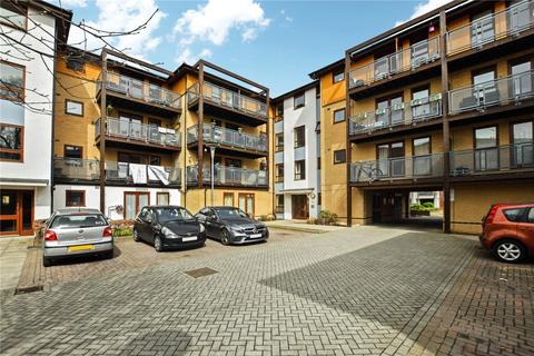 1 bedroom apartment to rent, Clarke Close, Croydon, CR0