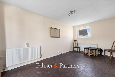 2 bedroom bungalow for sale, William Boys Close, Colchester, Essex, CO4