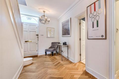 25 Eliot Place, London, SE3 0QL