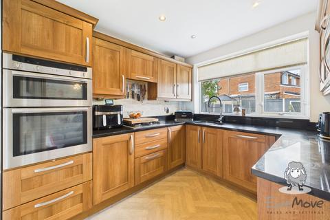 undefined, Coverdale Avenue, Rainhill, Prescot, Merseyside, L35
