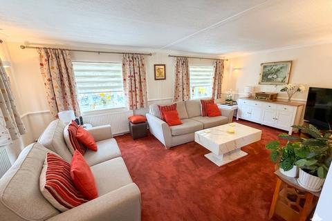 2 bedroom bungalow for sale, Stonehill Woods Park, Old London Road, Sidcup, Kent, DA14