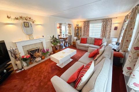 2 bedroom bungalow for sale, Stonehill Woods Park, Old London Road, Sidcup, Kent, DA14