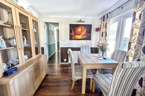 2 bedroom bungalow for sale, Stonehill Woods Park, Old London Road, Sidcup, Kent, DA14