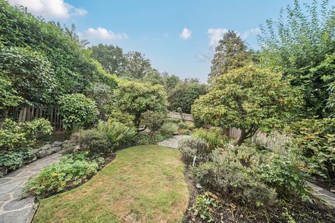 3 bedroom bungalow for sale, Hillside Crescent, Northwood