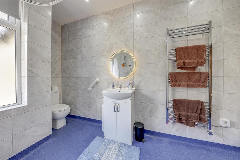 Wet Room Alt 2