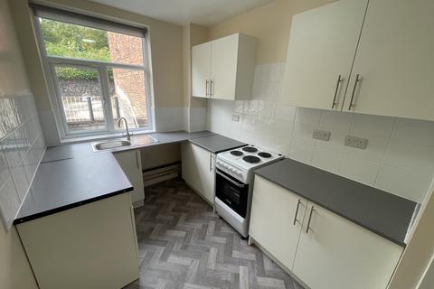 1 bedroom flat to rent, BRIERLEY HILL - Church Hill