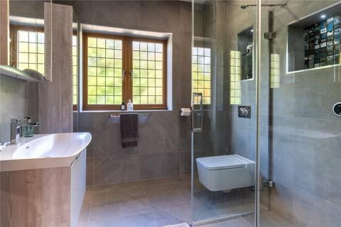 5 West View, Loughton, IG10 1TA