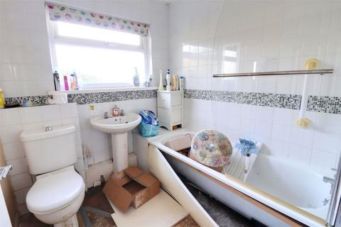 64 Fern Way, Ilfracombe, EX34 8JS