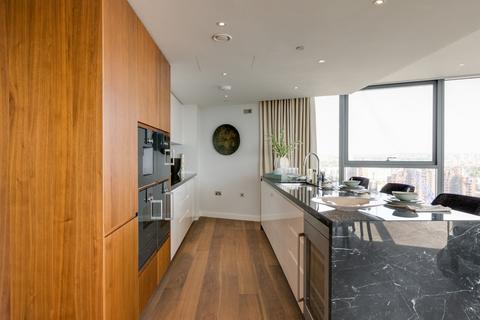 3 bedroom flat for sale, Chelsea Waterfront, Lots Road, London, SW10