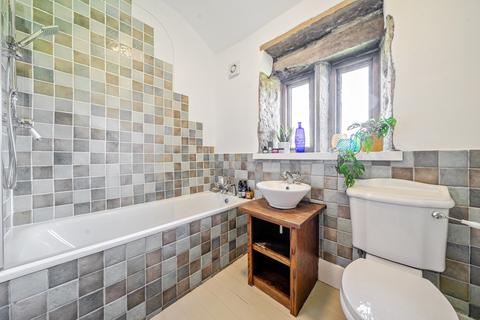 12 Steep Lane, Sowerby Bridge, HX6 1PE