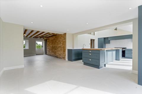 4 bedroom detached house for sale, Scalford Road, Eastwell