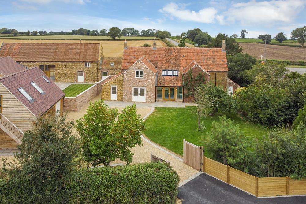 Crossroads Farm WEB PH-19.jpg