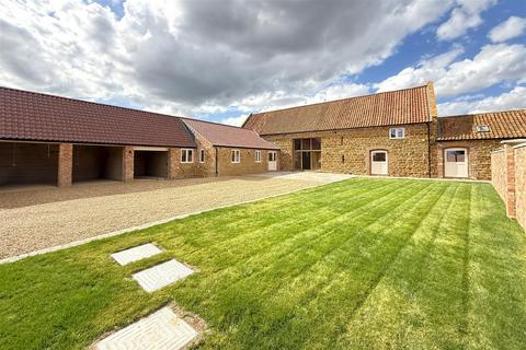 5 bedroom detached house for sale, Scalford Road, Eastwell