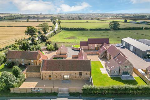 5 bedroom detached house for sale, Scalford Road, Eastwell