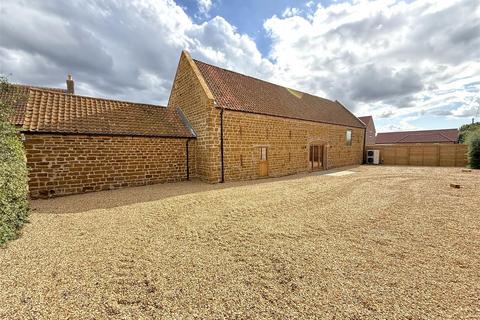 5 bedroom detached house for sale, Scalford Road, Eastwell