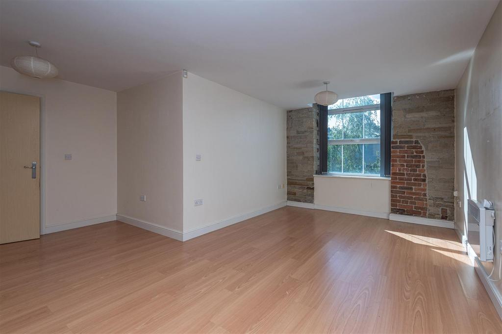 Lounge/Kitchen