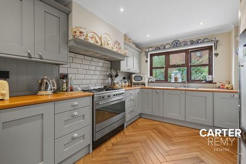 undefined, Foxes Green, Orsett, Grays, RM16