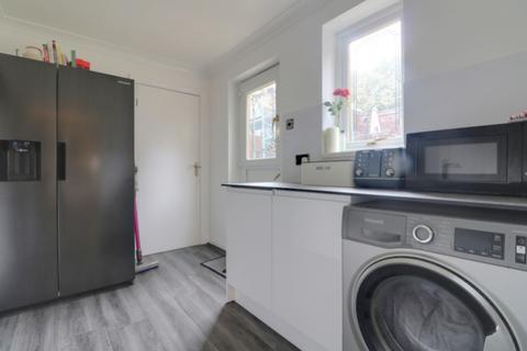 undefined, Windmill Grove, Gomersal, Cleckheaton, West Yorkshire, BD19