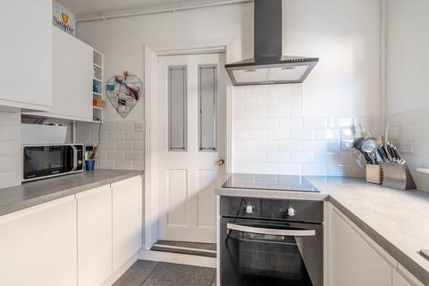 3 bedroom terraced house for sale, London Road South, Lowestoft