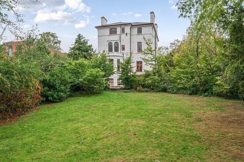 2 bedroom flat for sale, Lawrie Park Road, Sydenham, London, SE26