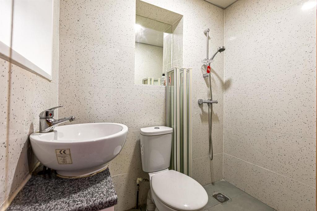 Downstairs shower room/wc