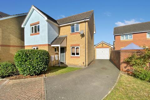 3 bedroom detached house for sale, Butterside Road, Ashford TN23