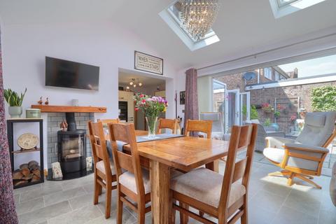 undefined, Town Farm Close, Bishopton