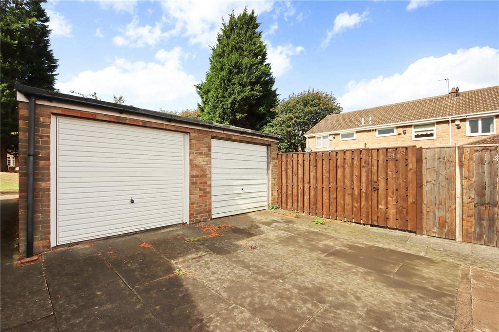 Garage (Left Side)
