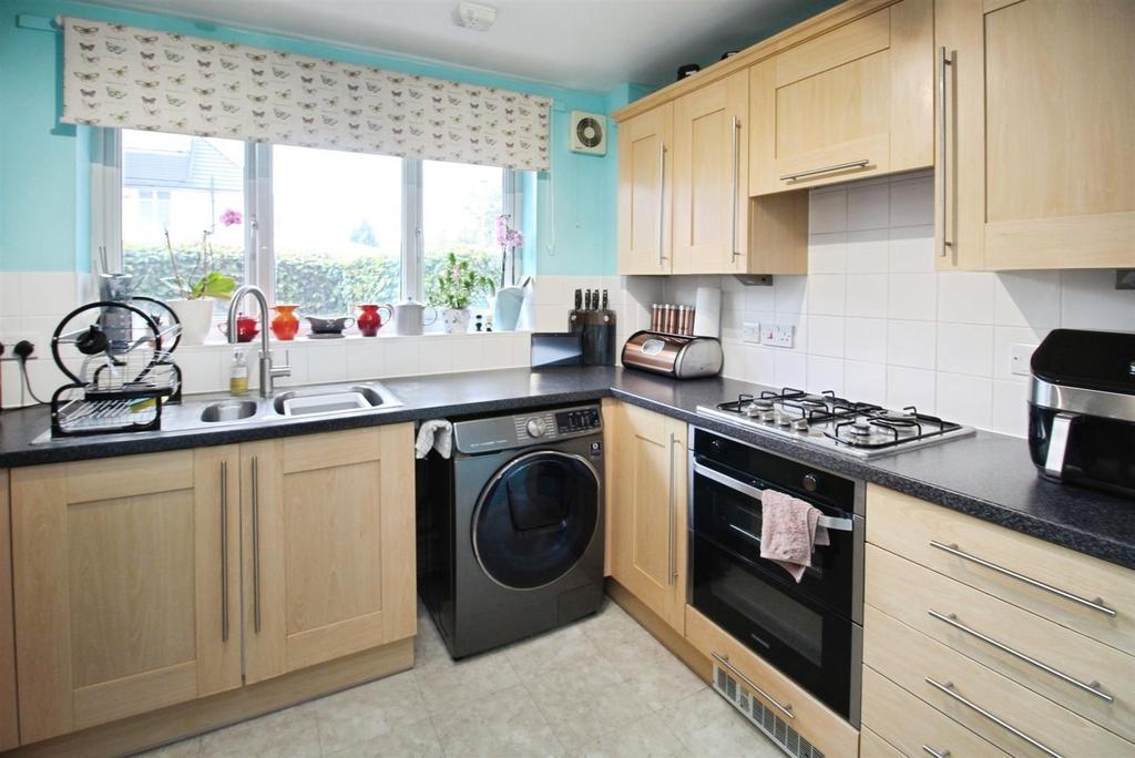 Fitted Kitchen