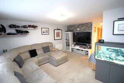 undefined, Harkness Road, Hemel Hempstead HP2