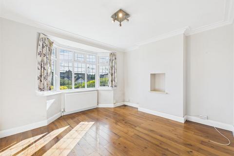 undefined, St Andrews Road, Coulsdon CR5