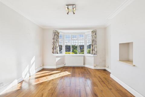 undefined, St Andrews Road, Coulsdon CR5