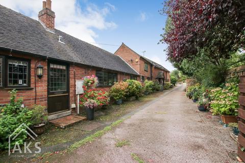 4 bedroom detached house for sale, Main Street, Derby DE65