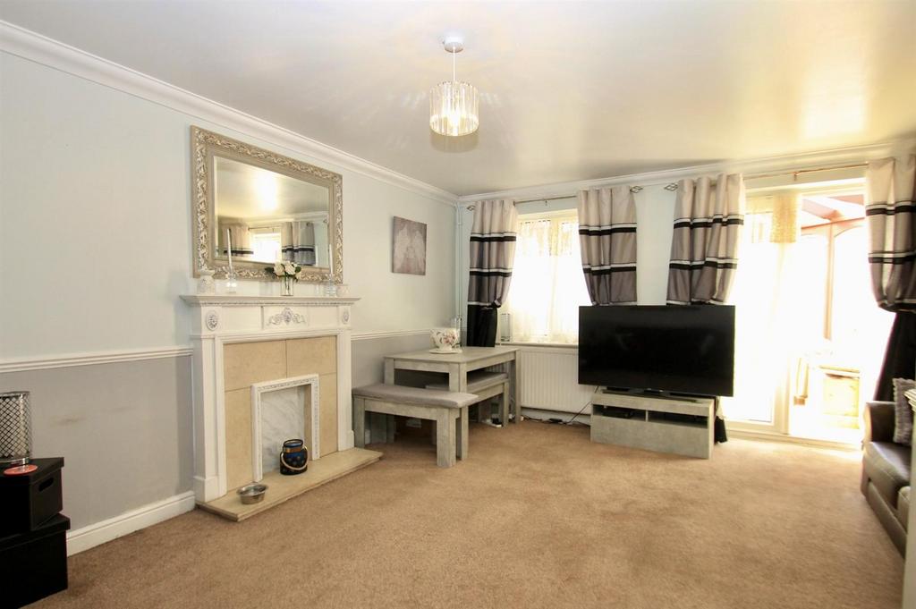 Living Room.jpg