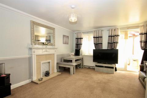 3 bedroom semi-detached house for sale, Marlowe Road, Larkfield