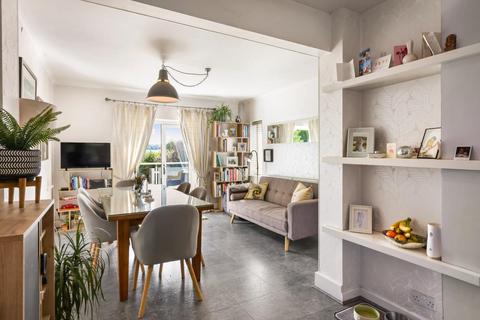3 bedroom detached house for sale, Cheltenham Road Painswick, Stroud