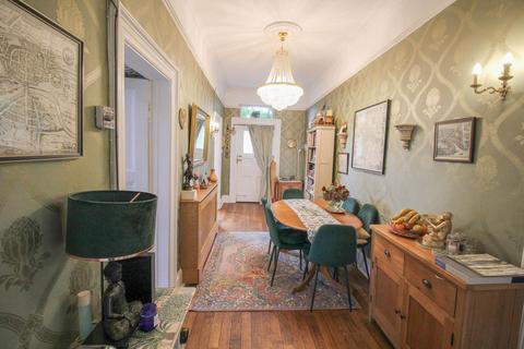undefined, Uphill*Period Ground Floor Flat*Beautifully Presented*