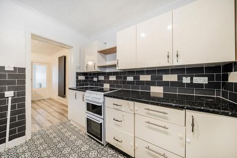3 bedroom terraced house for sale, Wootton Bassett Road,  Swindon,  SN1