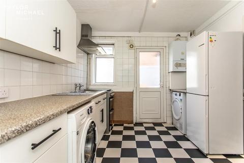 4 bedroom terraced house to rent, Coombe Terrace, Brighton