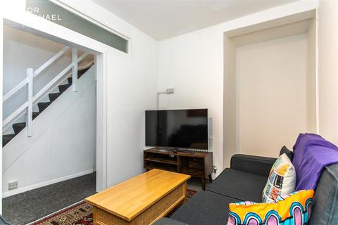 4 bedroom terraced house to rent, Coombe Terrace, Brighton
