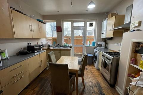 undefined, Forty Avenue, Wembley Park, HA9