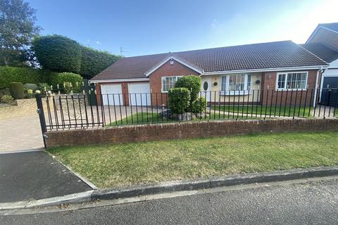 4 bedroom detached bungalow for sale, Hatfield Drive, Seghill, Cramlington