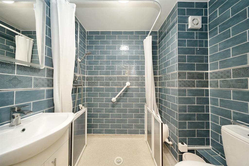 Wetroom3.jpg