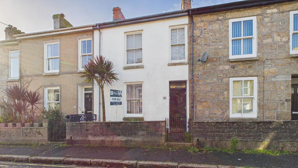 2 Bedroom Mid Terraced House for Sale
